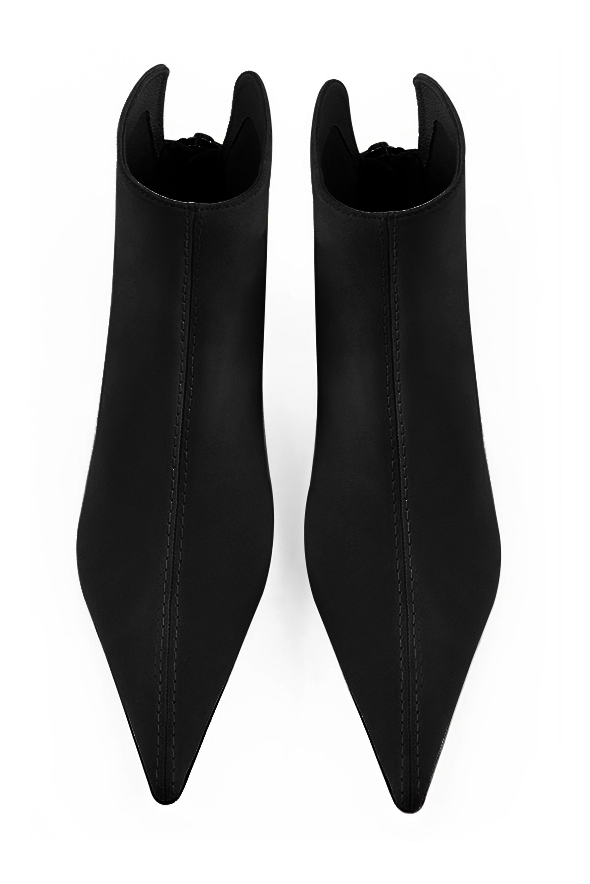 Matt black women's ankle boots with a zip at the back. Pointed toe. Low comma heels. Top view - Florence KOOIJMAN